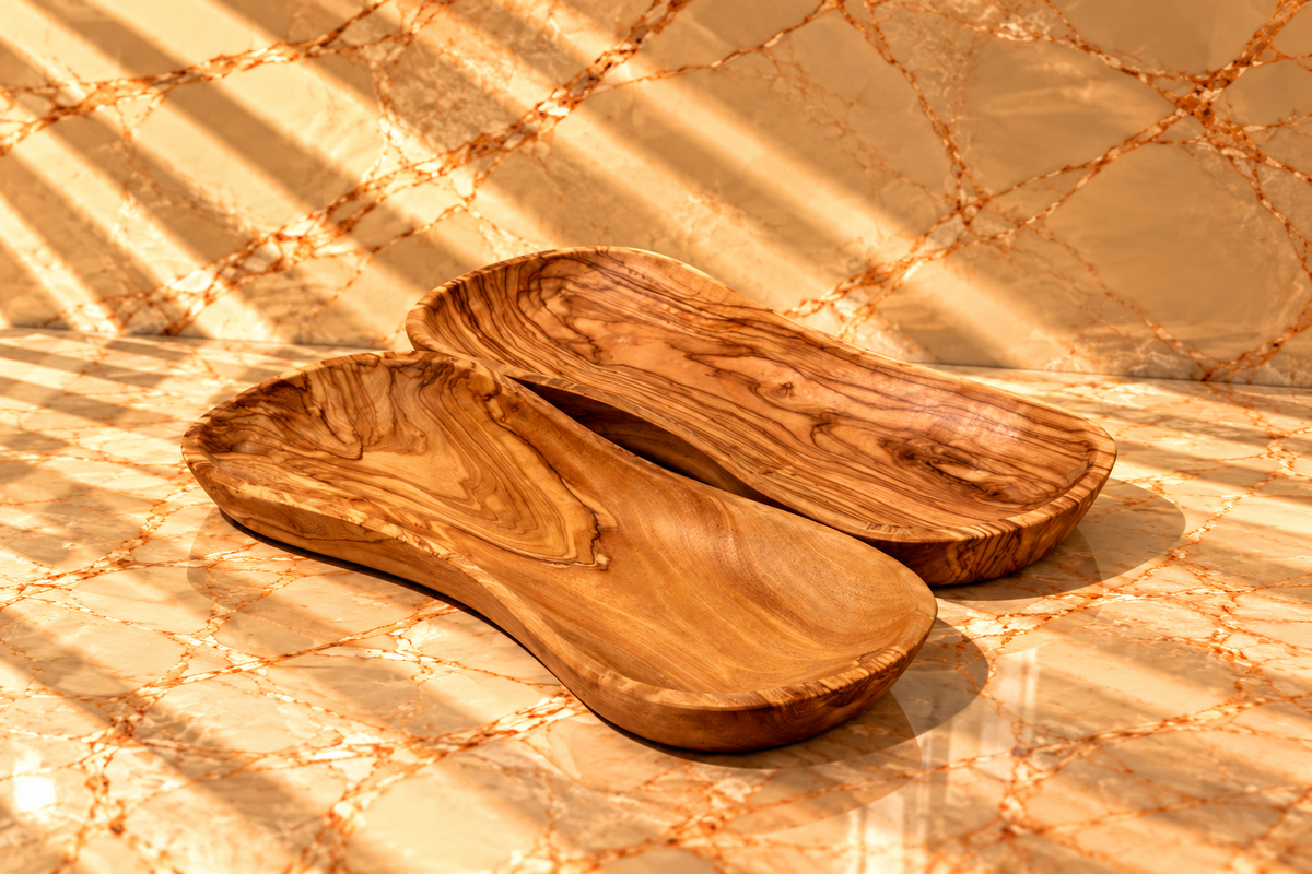 Set of 2 snack and serving bowls